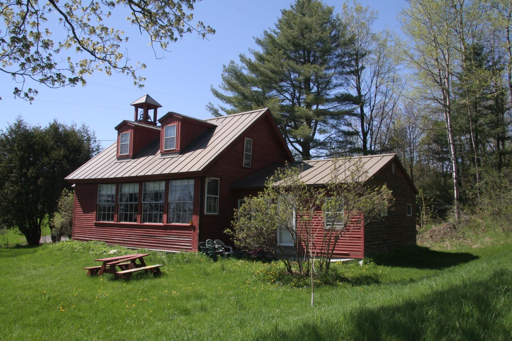 2884 Tampico Road