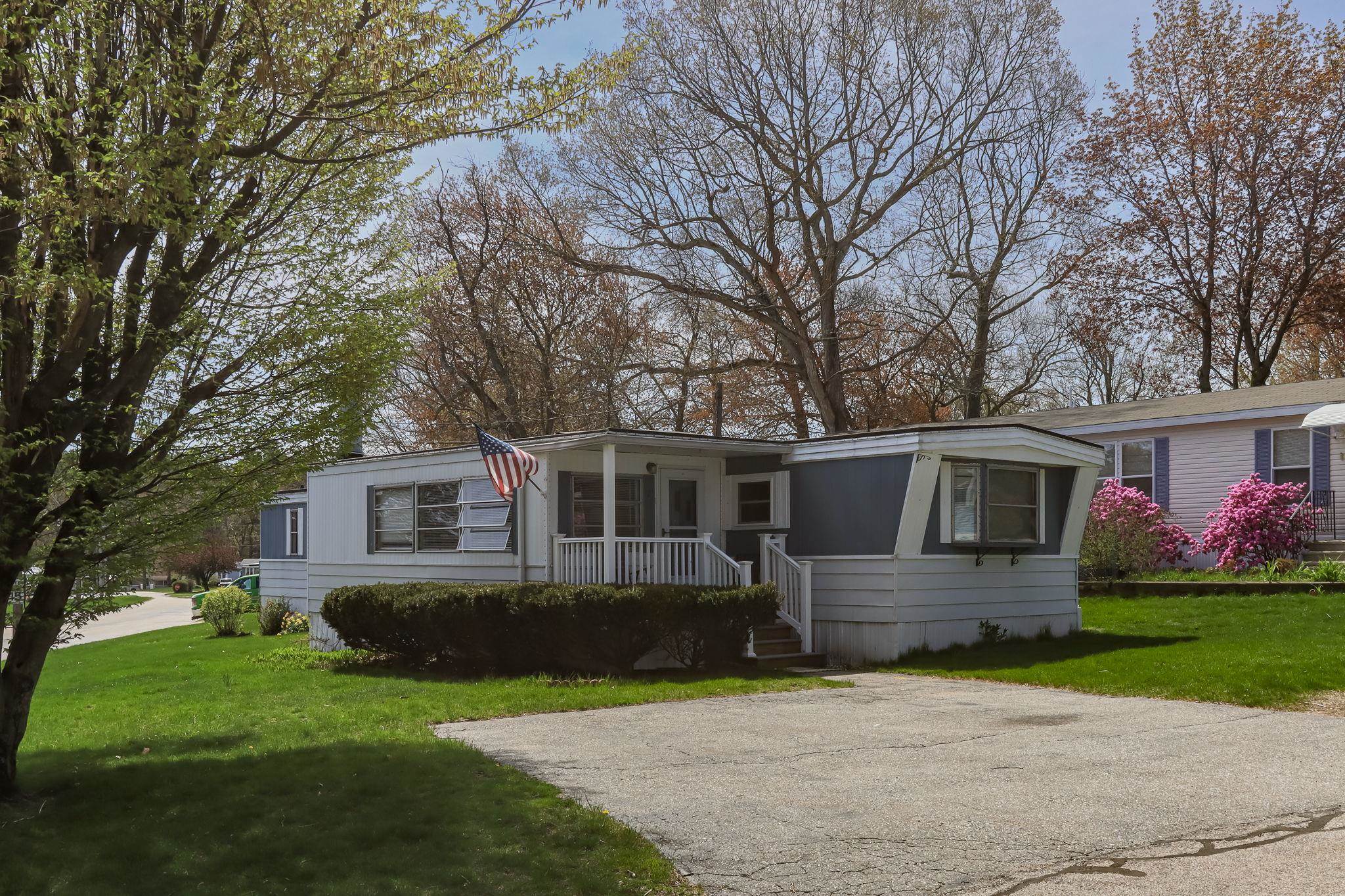 2 Oak Hill Drive