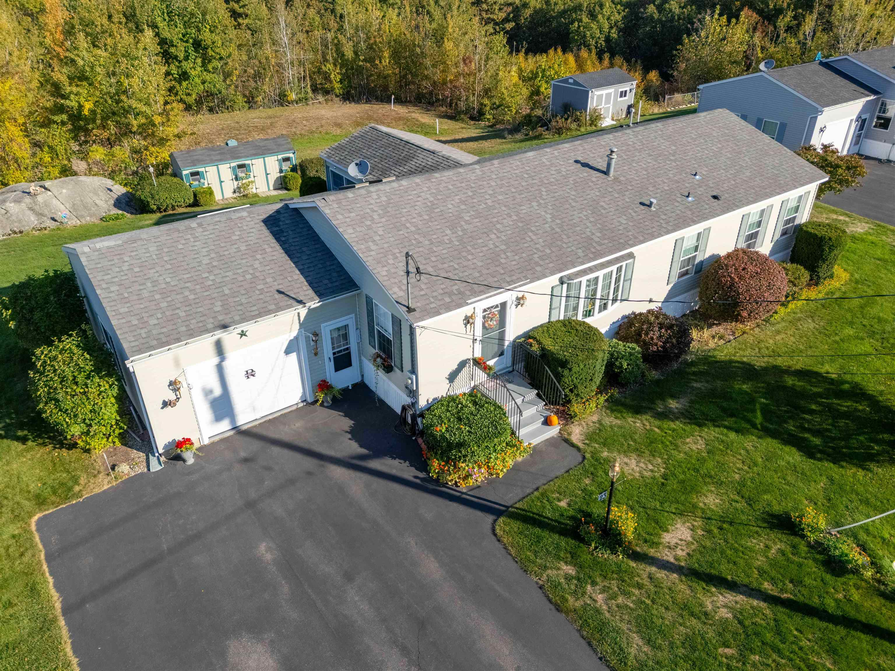 23 Stonegate Lane
