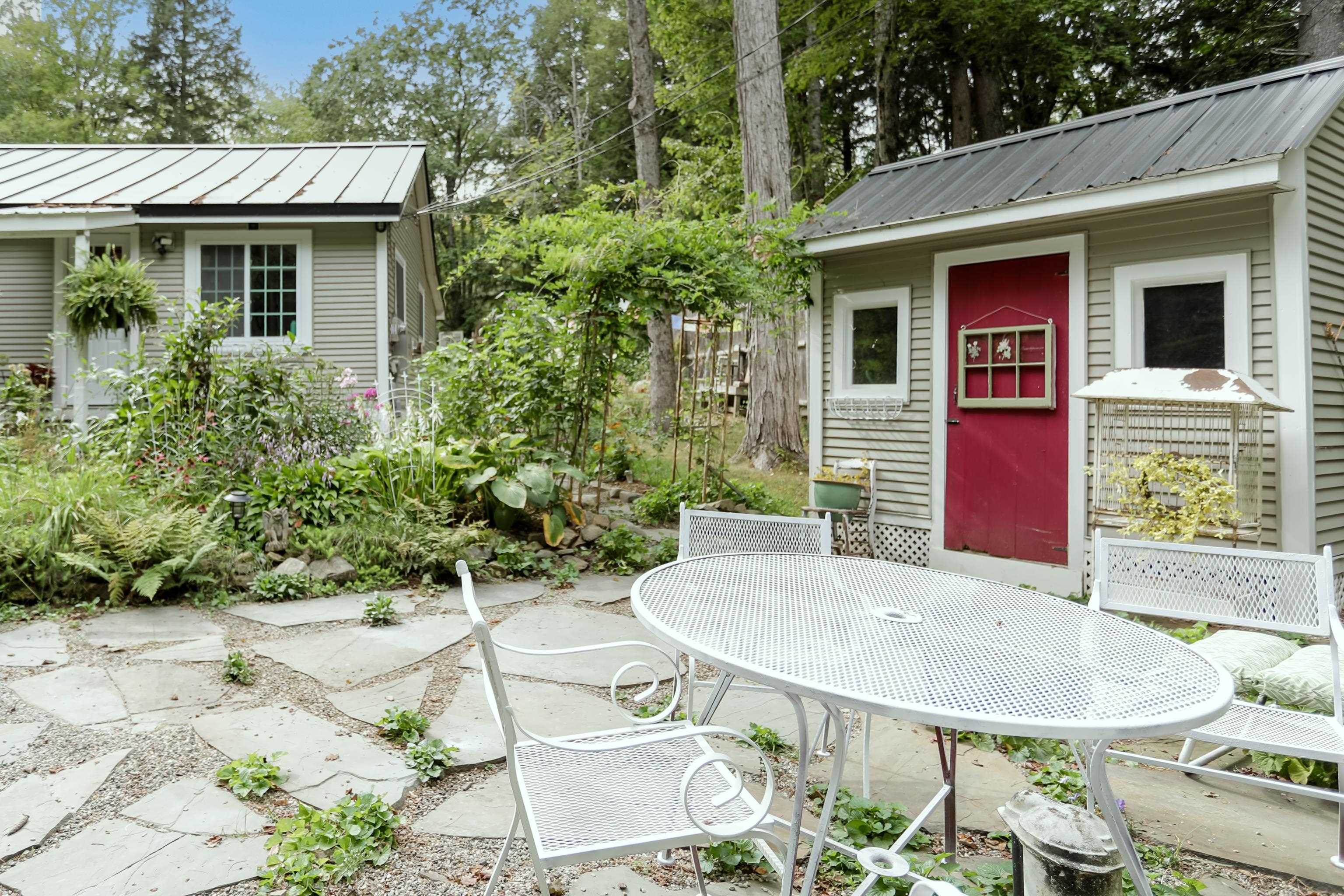 32 Blueberry Hill Lane