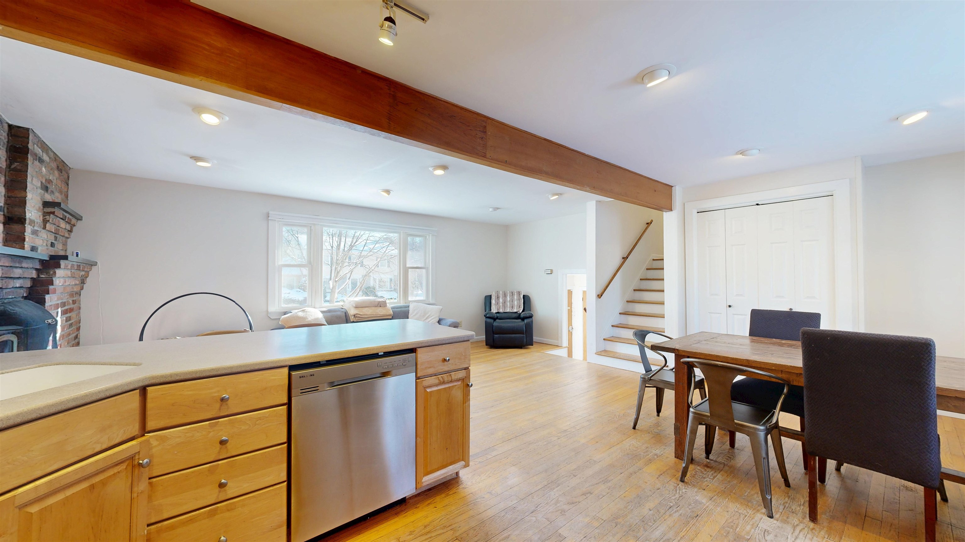 104 Lakewood Parkway