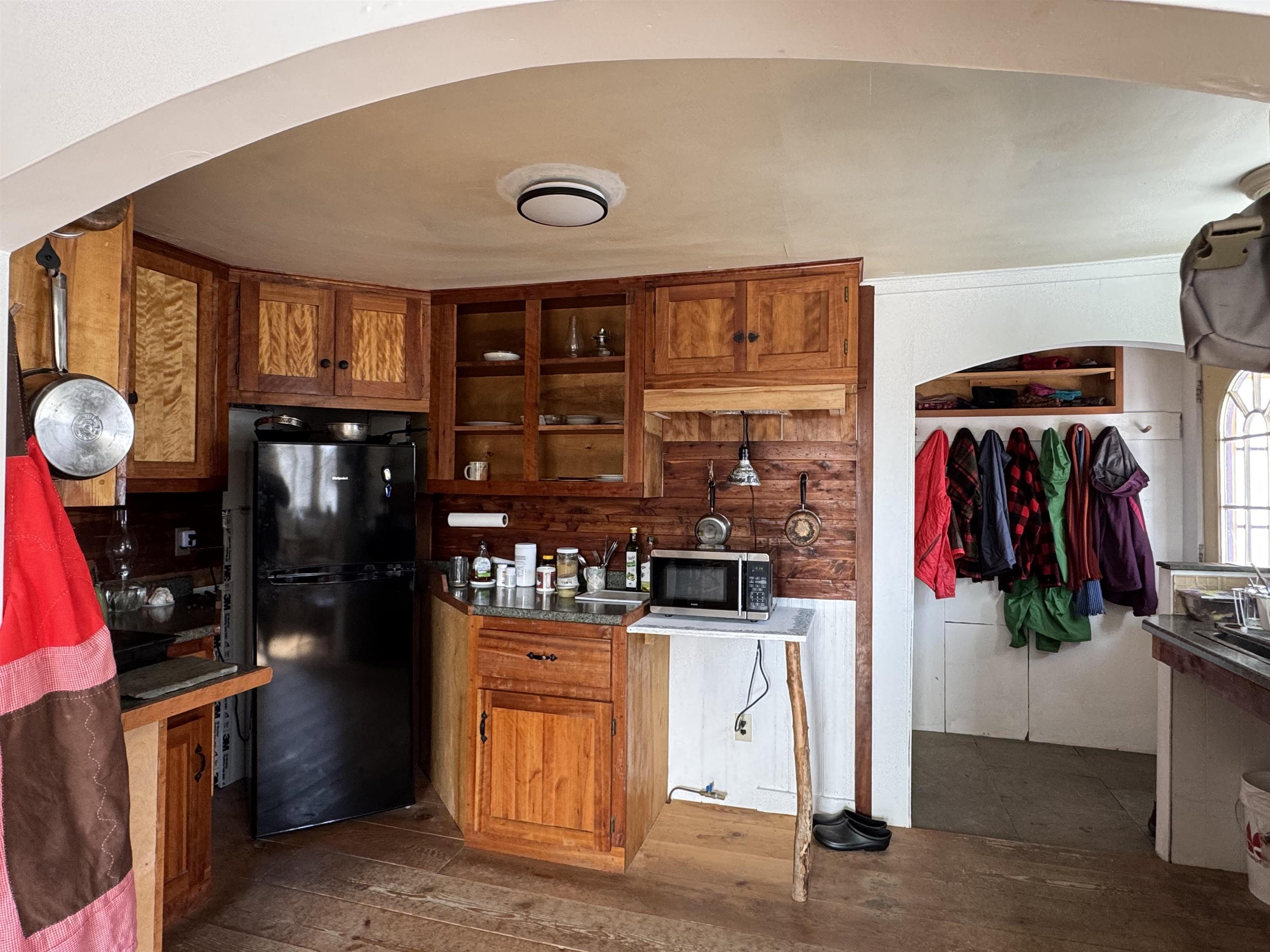 Hyde Park, Vermont 05655, United States, 2 Bedrooms Bedrooms, ,1 BathroomBathrooms,Residential,Active,92931