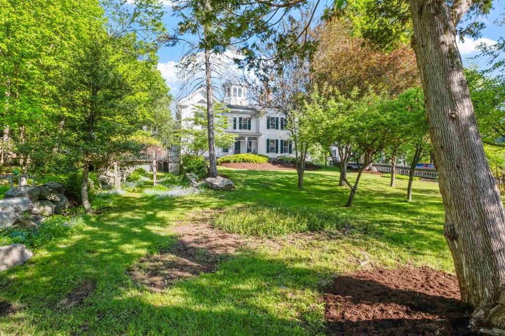 Photo of 12 Highland Street, Meredith, NH 03253 (MLS # 5088168)