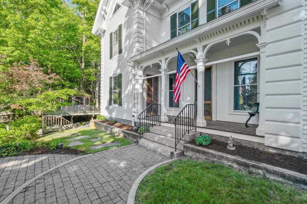 Photo of 12 Highland Street, Meredith, NH 03253 (MLS # 5088168)