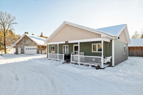 520 Montgomery Road Berkshire VT 05447