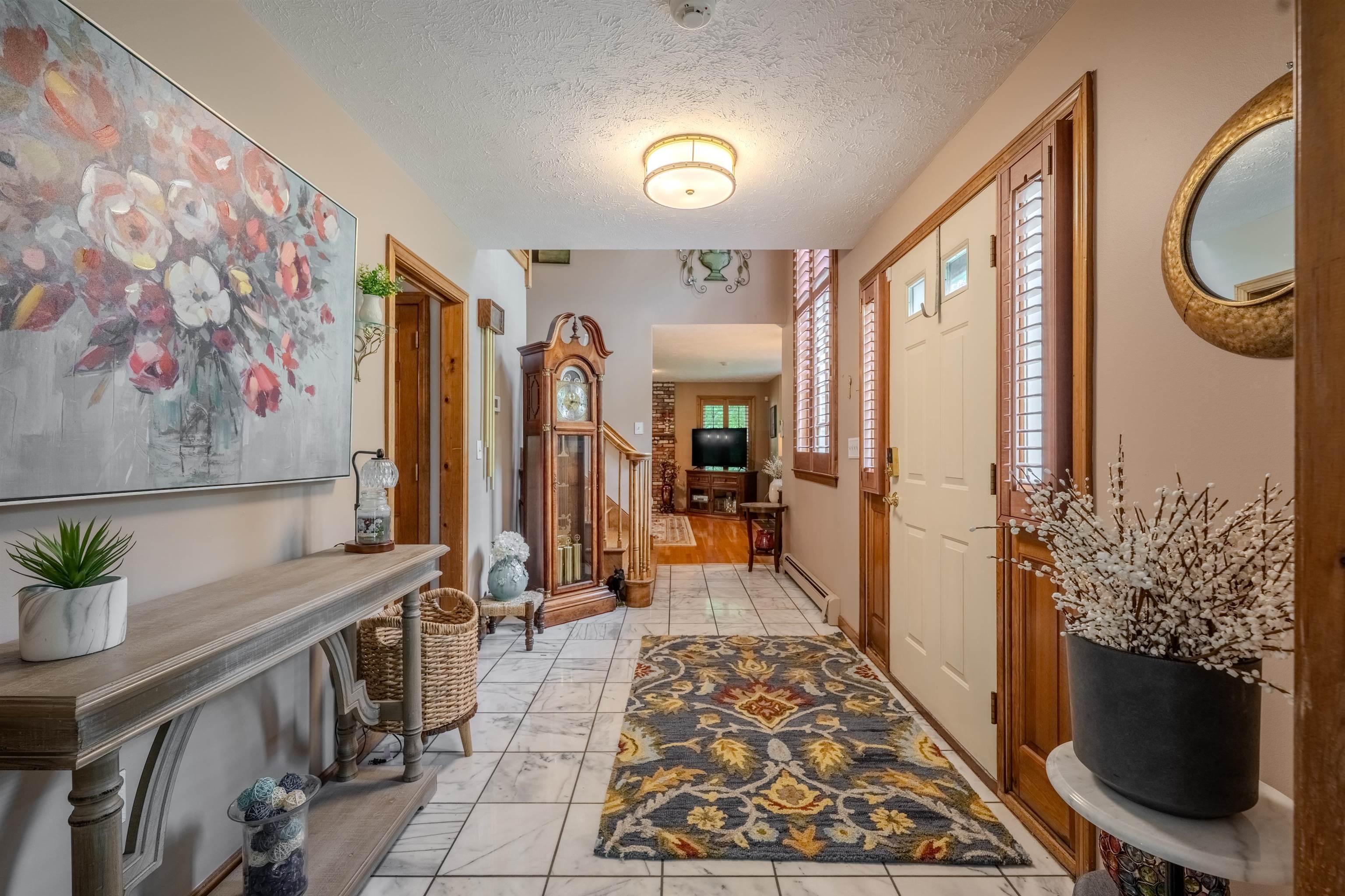 51 Crestwood Lane