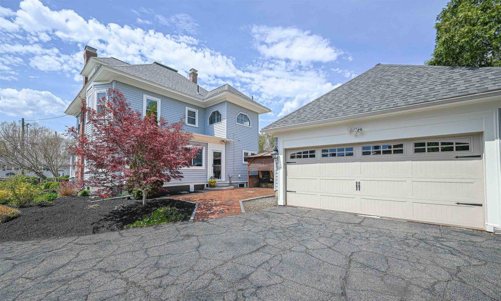 Photo of 203 N Adams Street, Manchester, NH 03104 (MLS # 5087471)