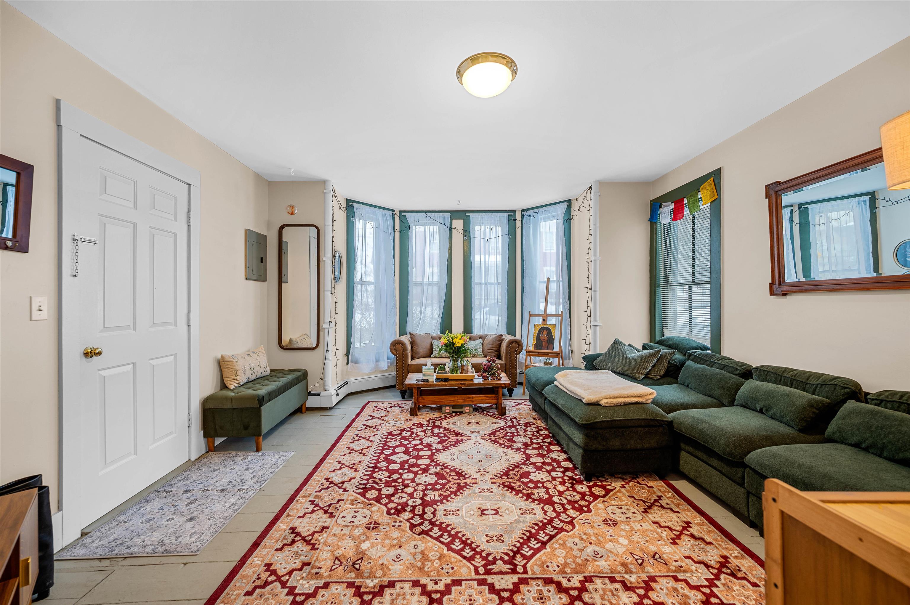 163-165 Barre Street