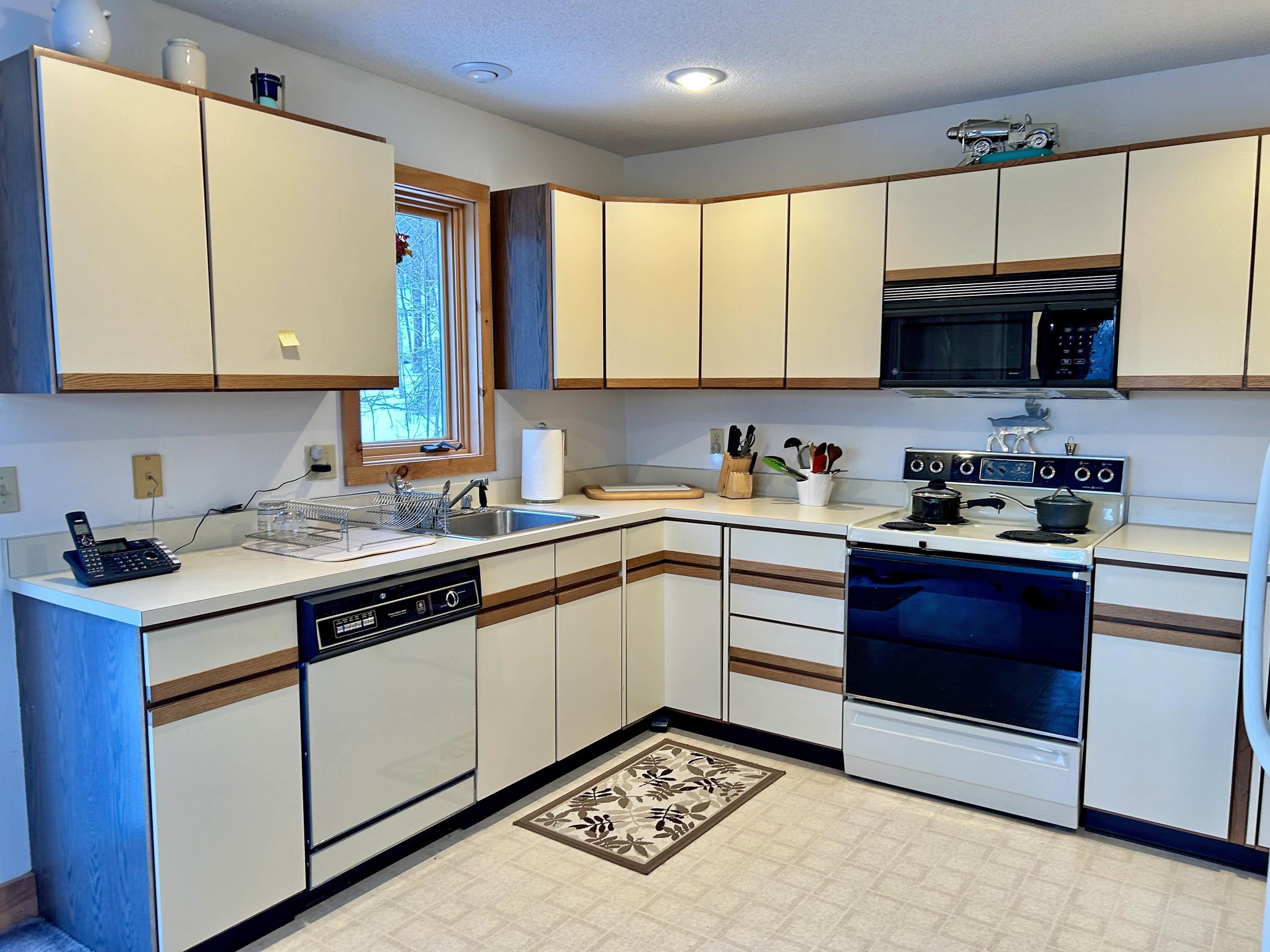 69 Colonial Ridge Road