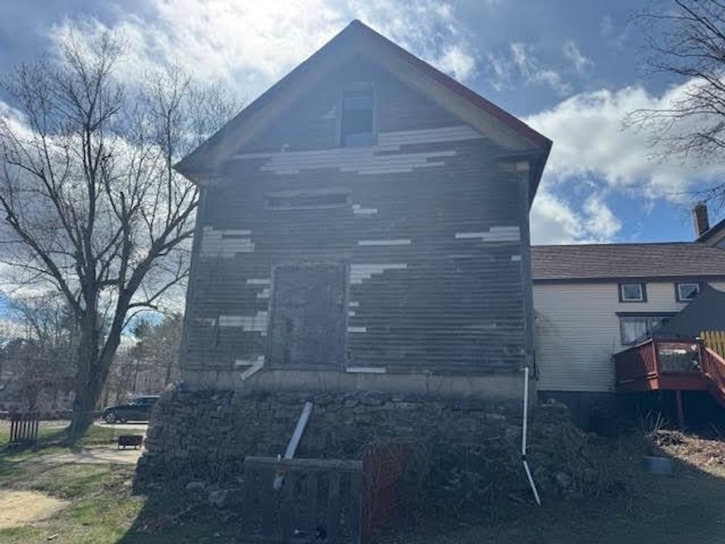 Photo of 1 So. Policy Street, Salem, NH 03079 (MLS # 5082371)