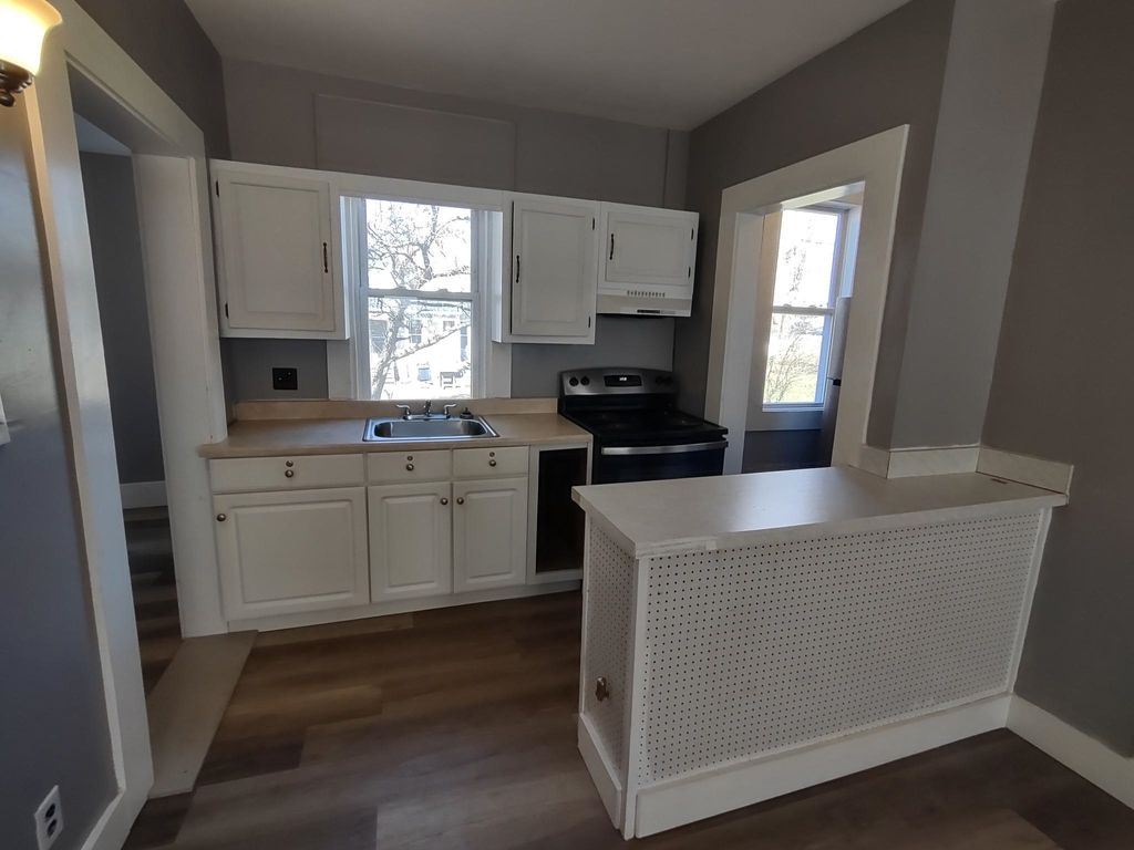 Photo of 48 Laurel Street #2, Newport, NH 03773 (MLS # 5082023)