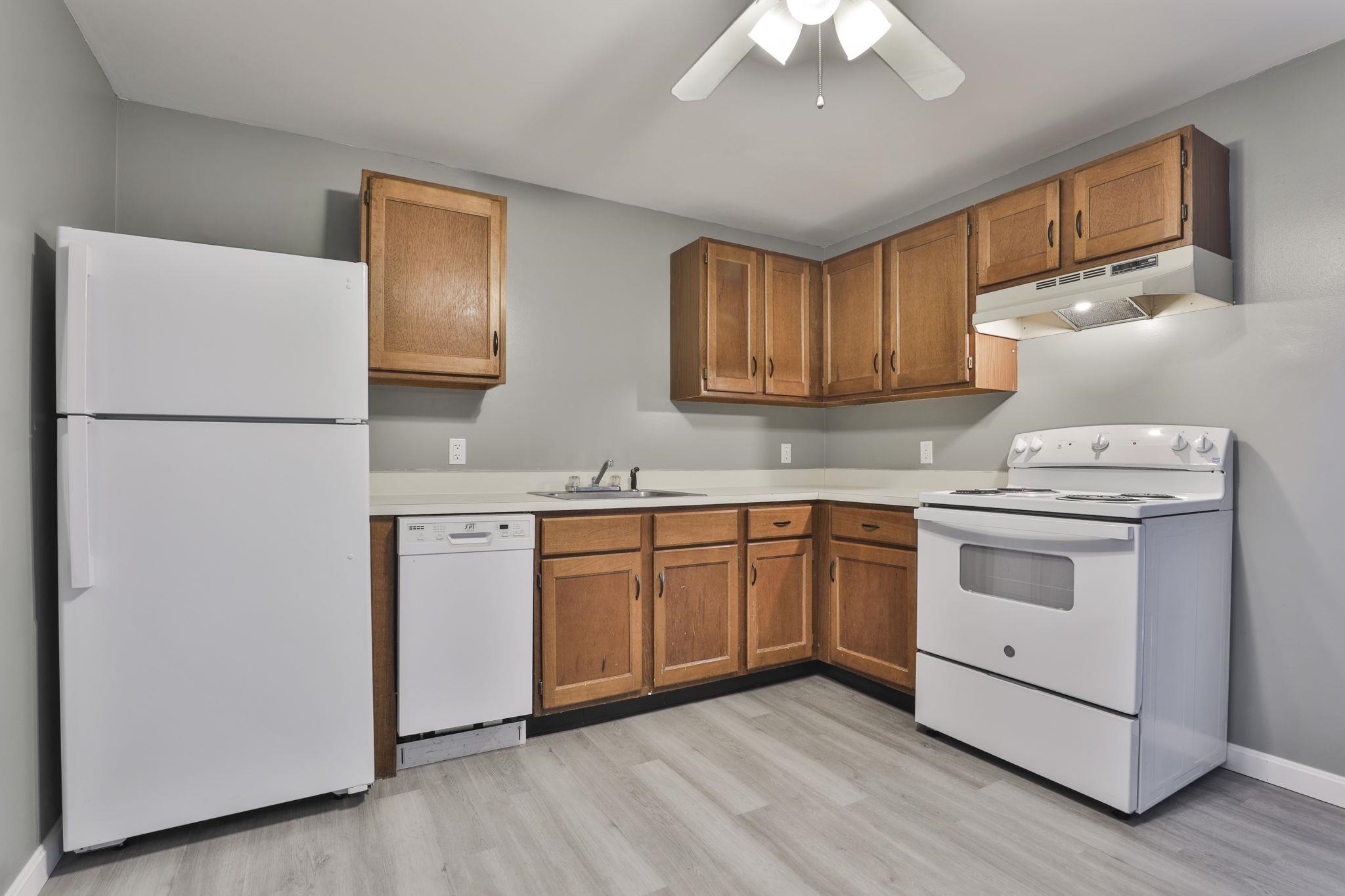 12 East Side Drive 22