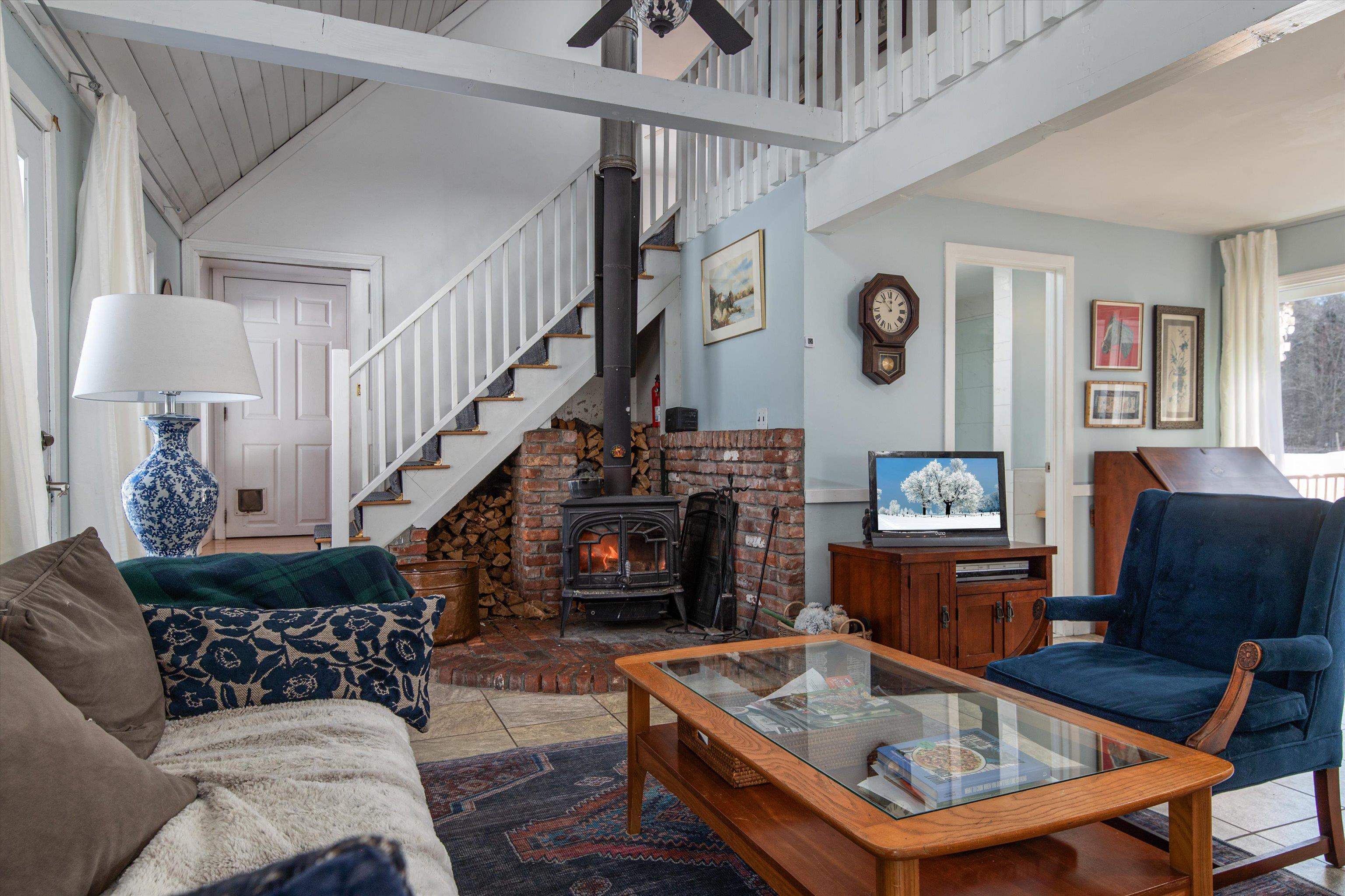 121 Dover Hill Road