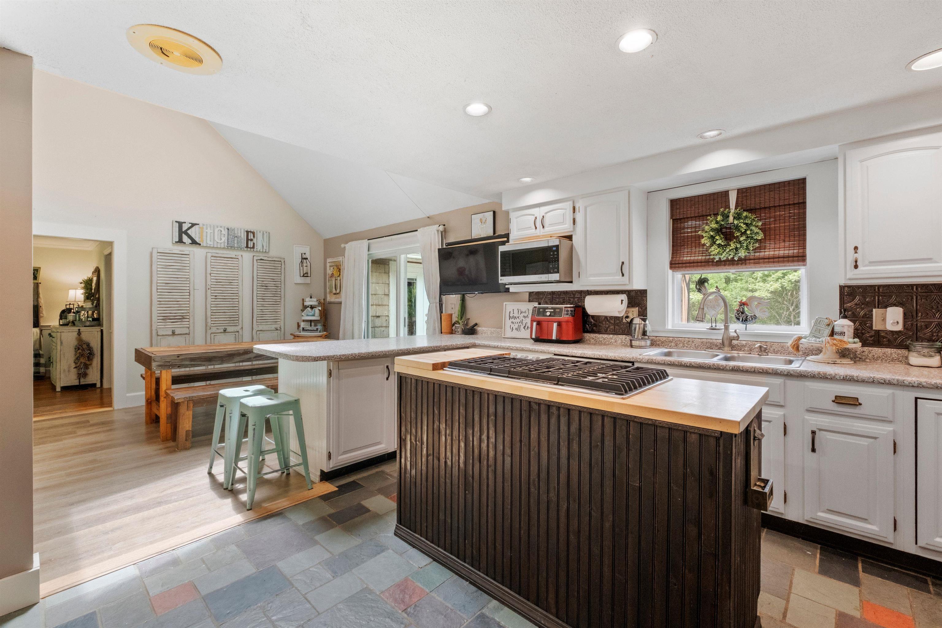 192 Beech Hill Road