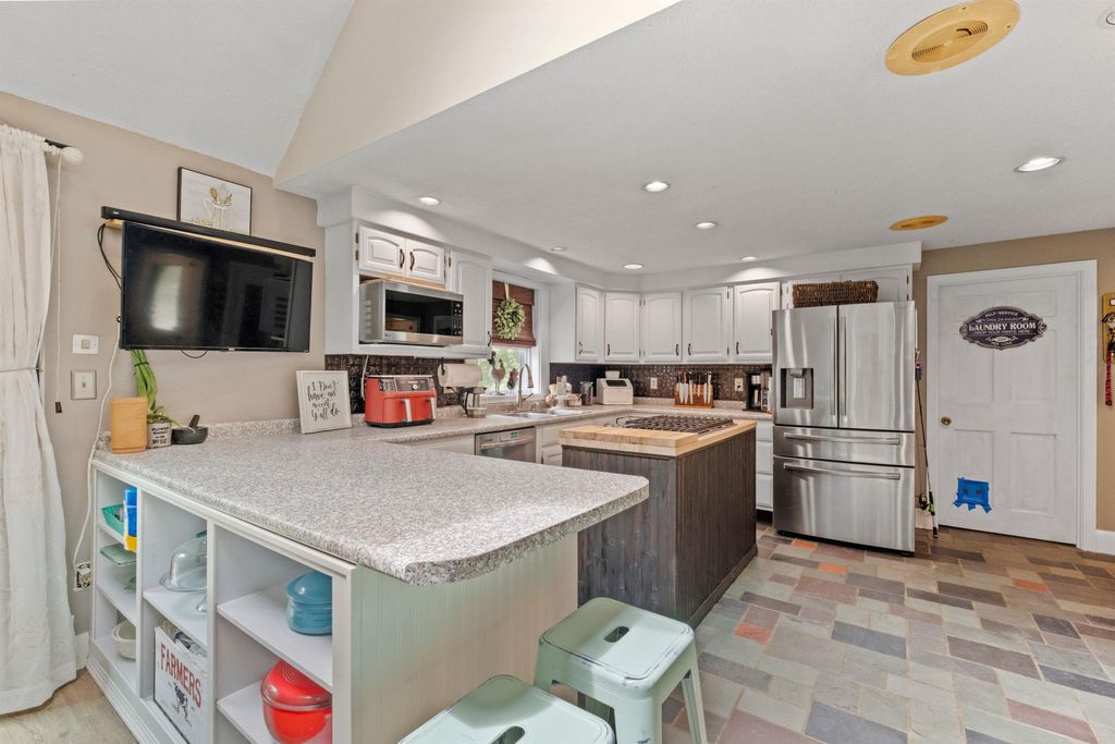 Photo of 192 Beech Hill Road, Andover, NH 03216 (MLS # 5044146)