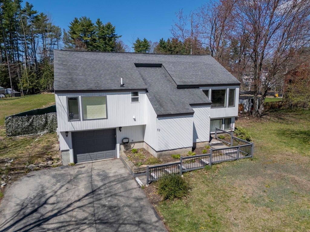 Photo of 70 Boxwood Circle, Milford, NH 03055 (MLS # 5085466)