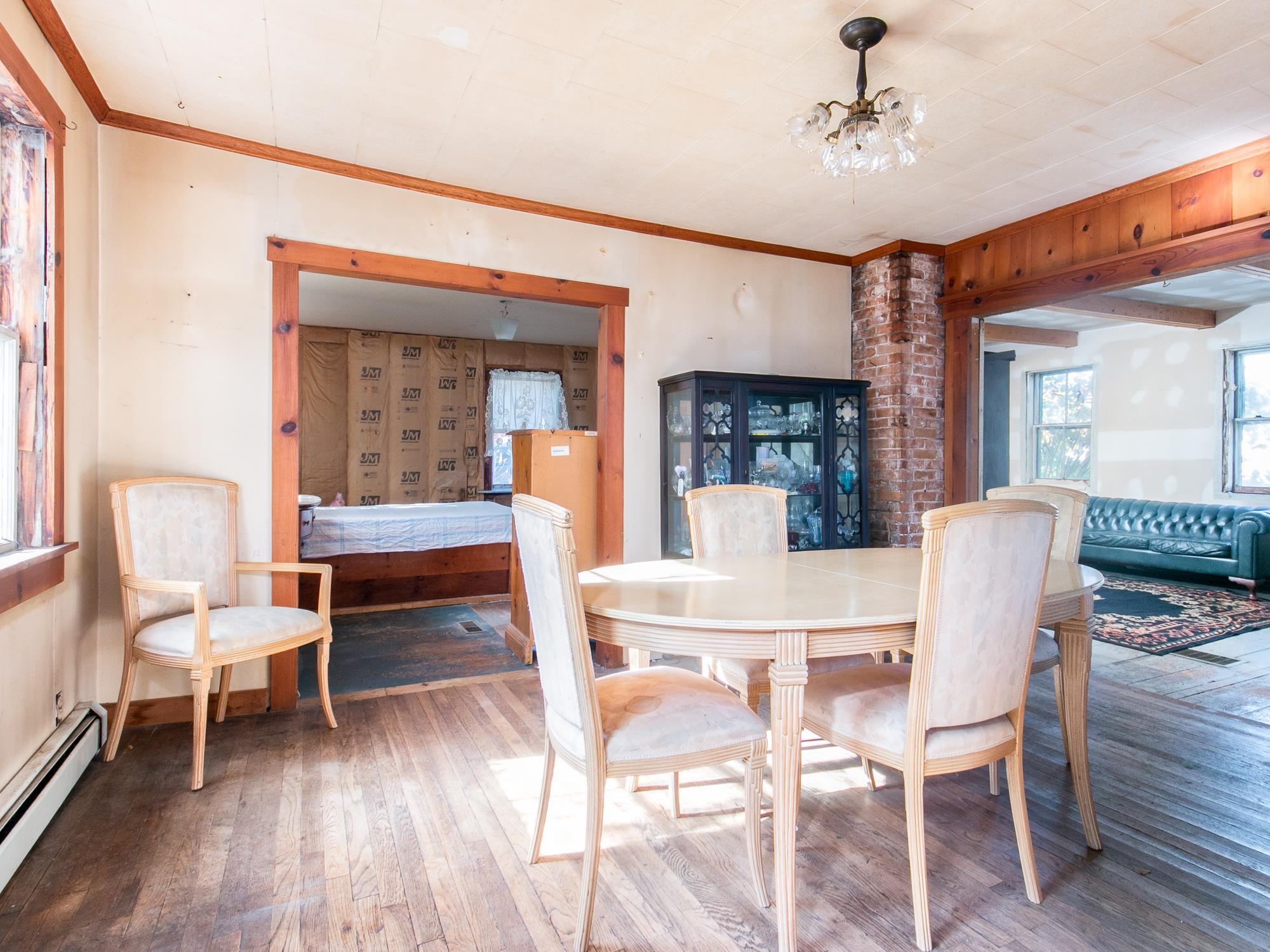 16 Old Manchester Road