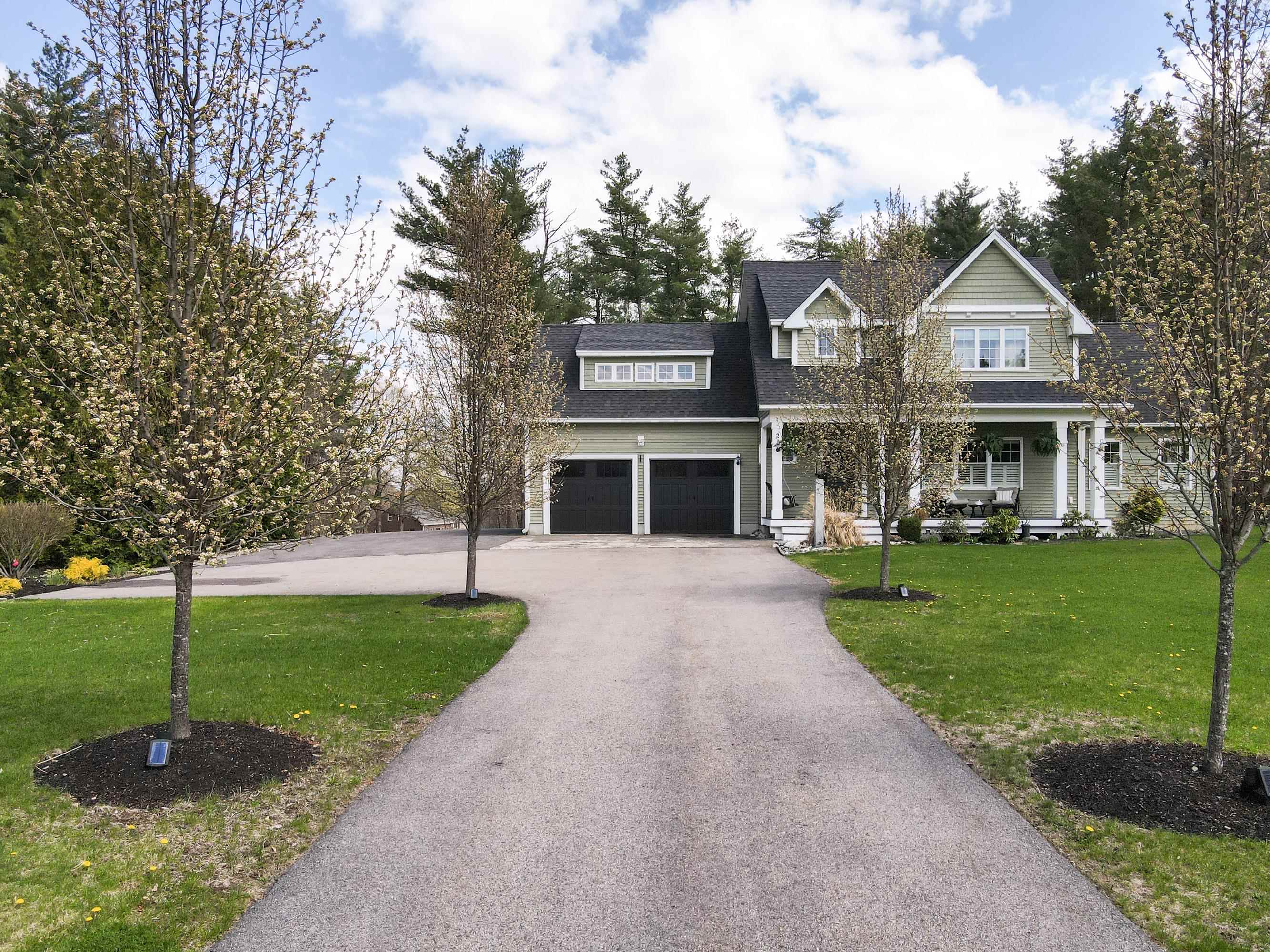 2 Fieldstone Drive
