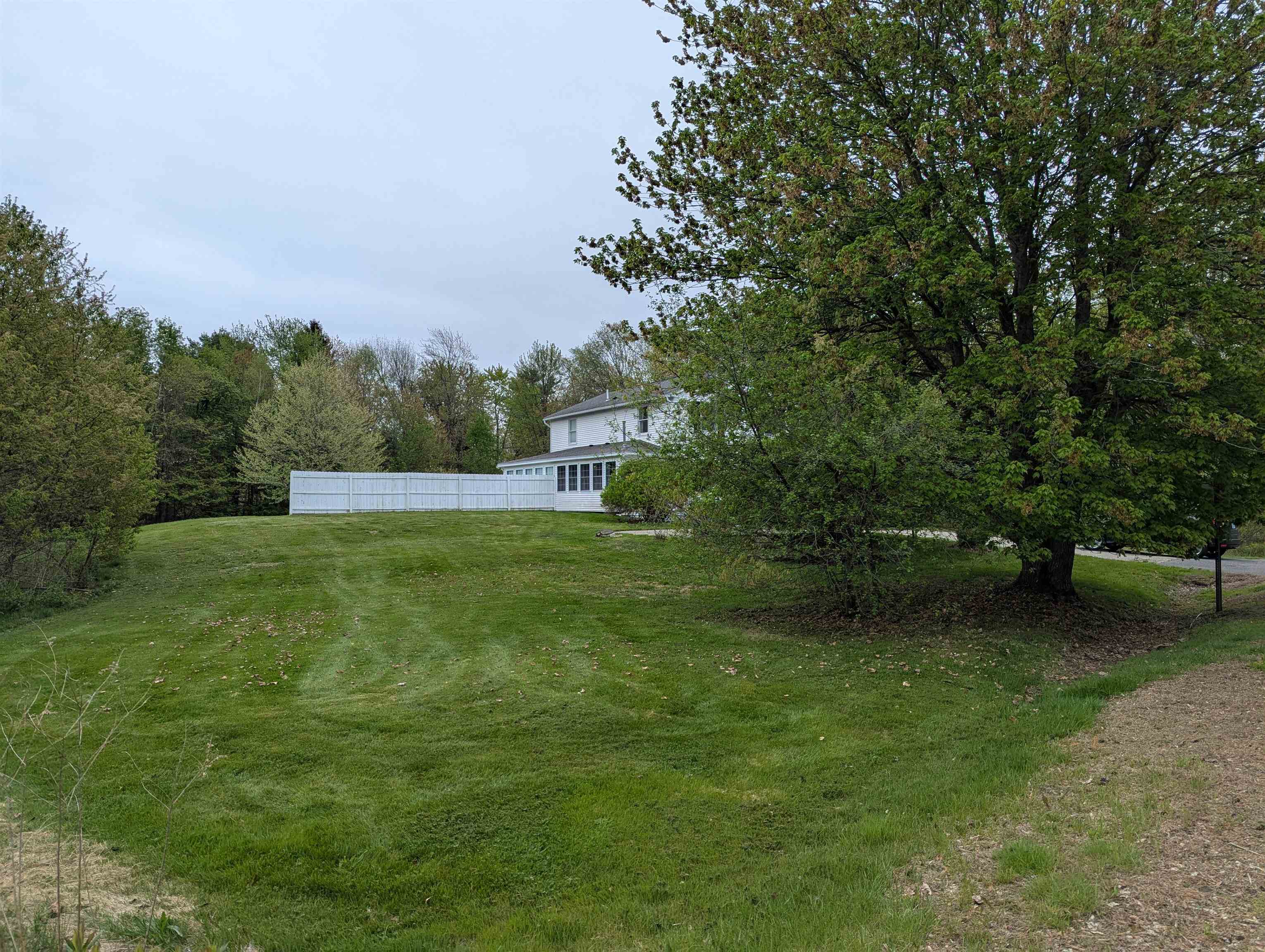 2A Hersey Lane