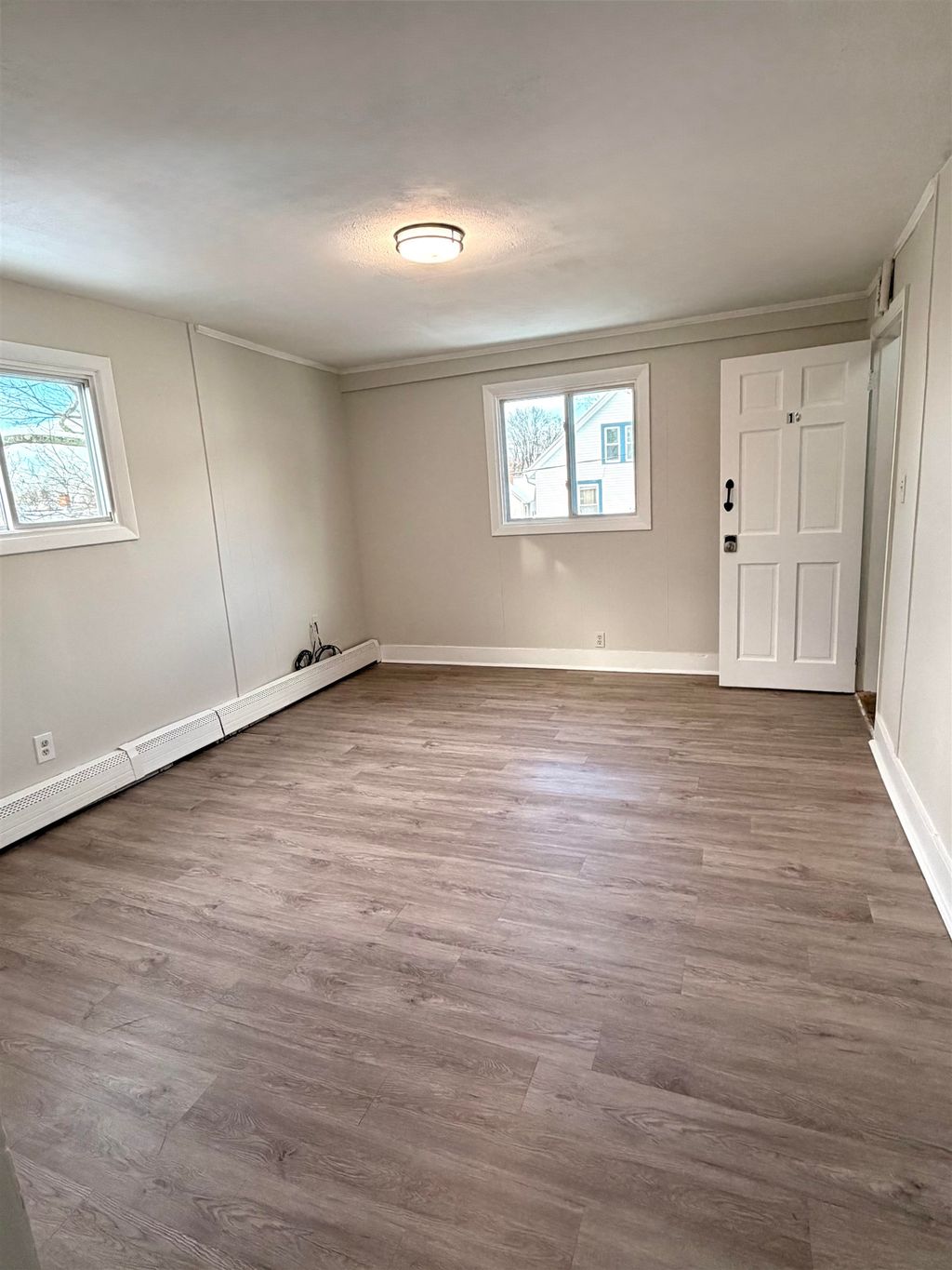 Photo of 39 Mead Street #1, Manchester, NH 03104 (MLS # 5071281)