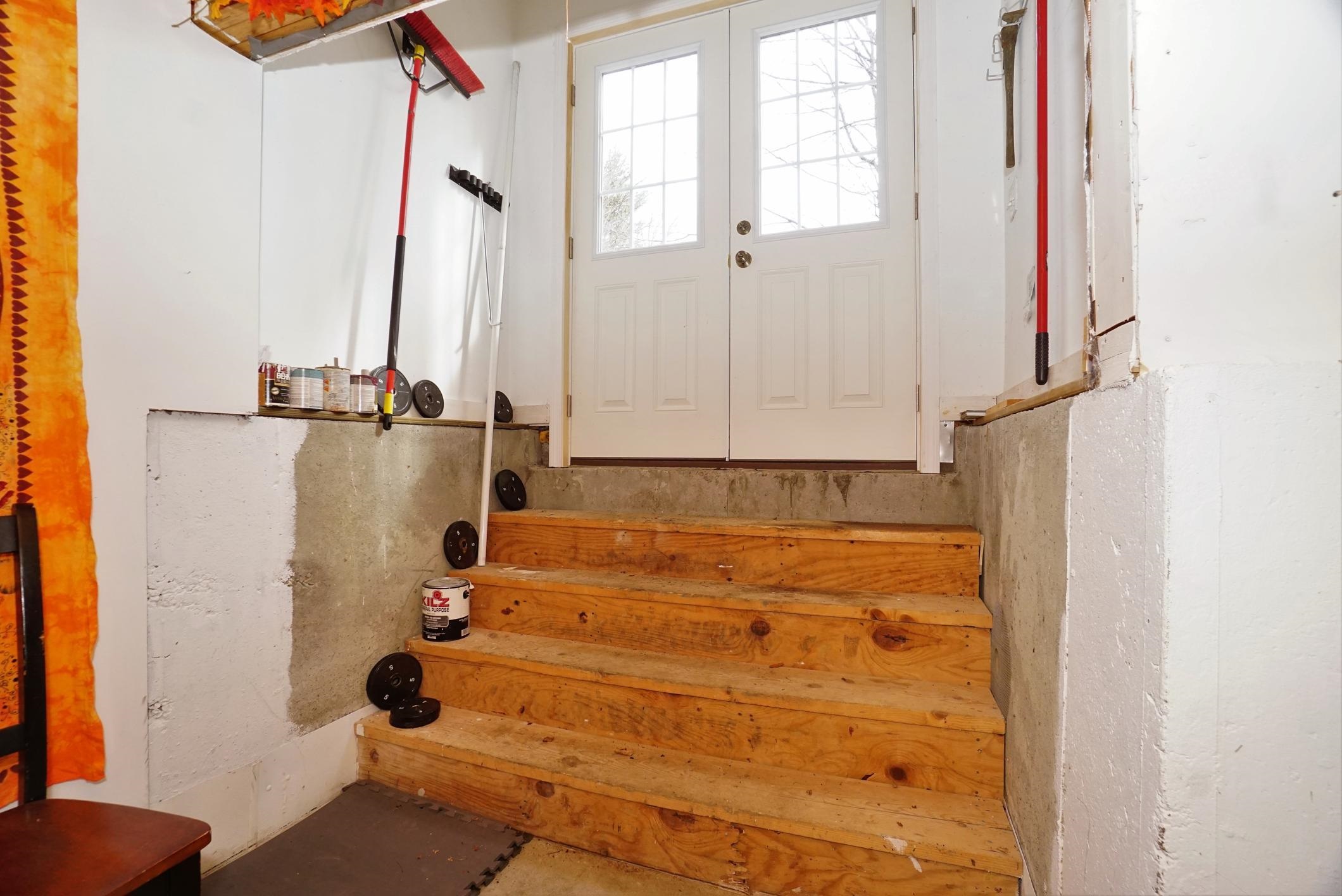 Milford, New Hampshire 03055, United States, 3 Bedrooms Bedrooms, ,3 BathroomsBathrooms,Residential,Active,96791