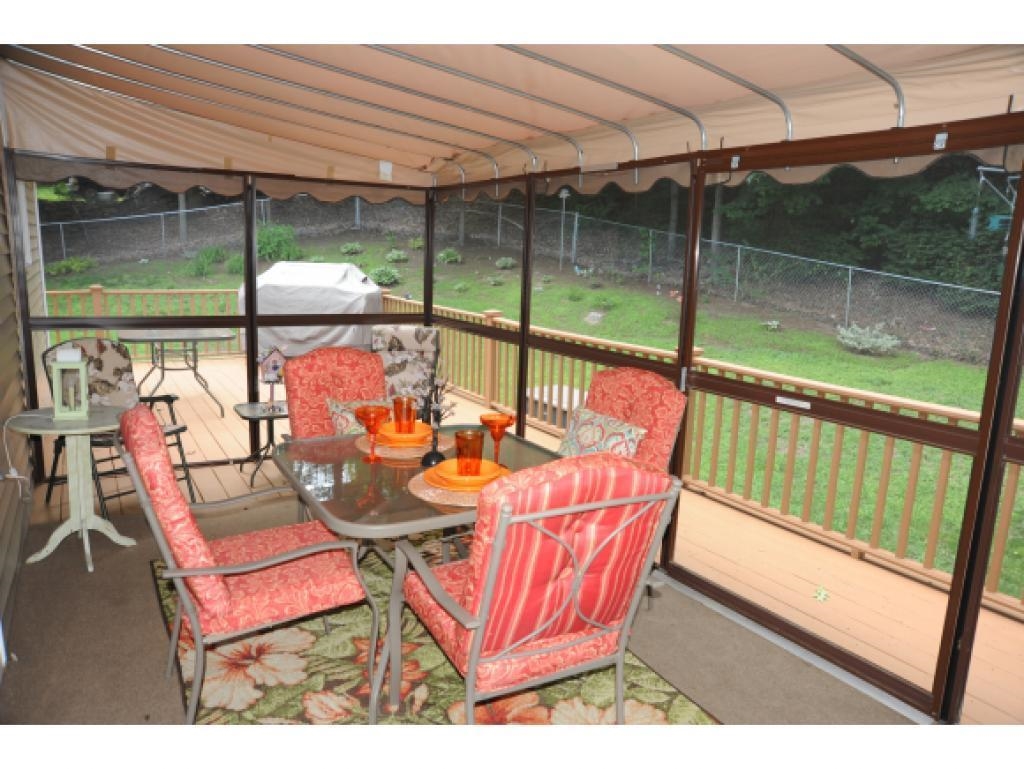 Milford, New Hampshire 03055, United States, 3 Bedrooms Bedrooms, ,3 BathroomsBathrooms,Residential,Active,96791