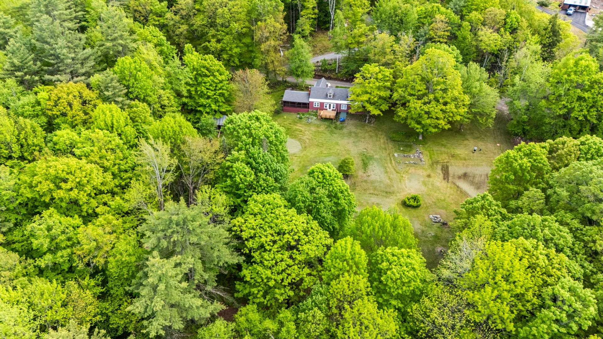 Sunapee, New Hampshire 03782, United States, 3 Bedrooms Bedrooms, ,2 BathroomsBathrooms,Residential,Active,2276