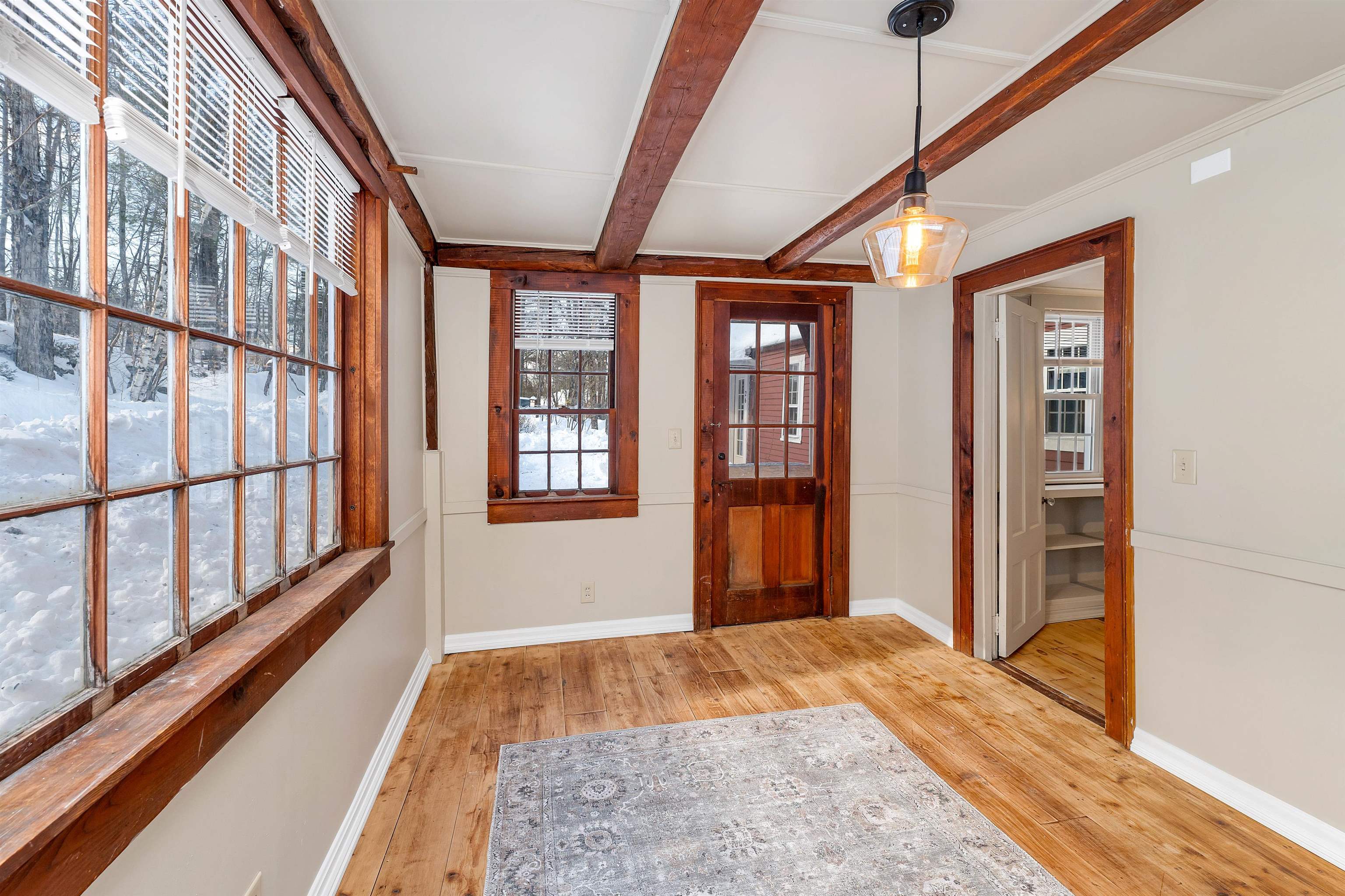 Sunapee, New Hampshire 03782, United States, 3 Bedrooms Bedrooms, ,2 BathroomsBathrooms,Residential,Active,2276