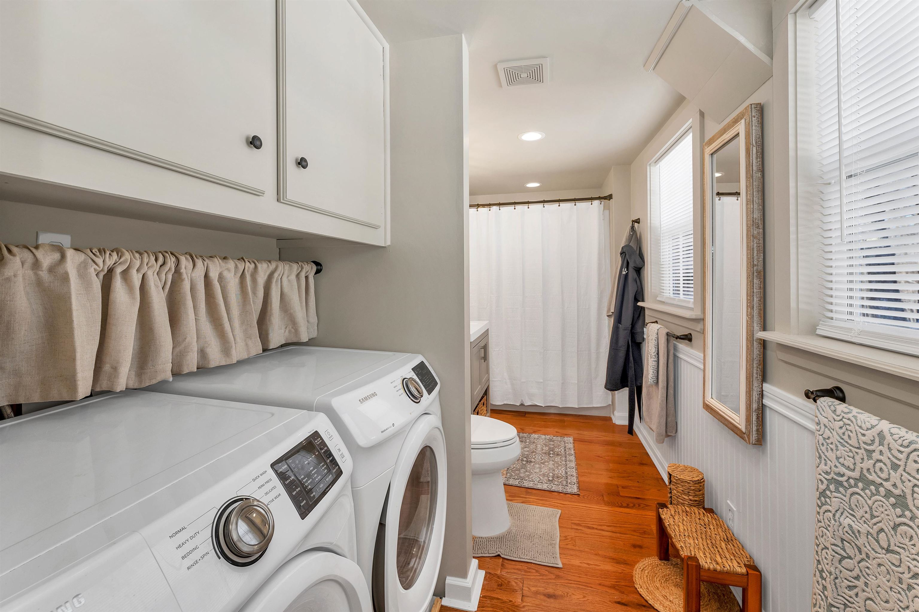 Sunapee, New Hampshire 03782, United States, 3 Bedrooms Bedrooms, ,2 BathroomsBathrooms,Residential,Active,2276