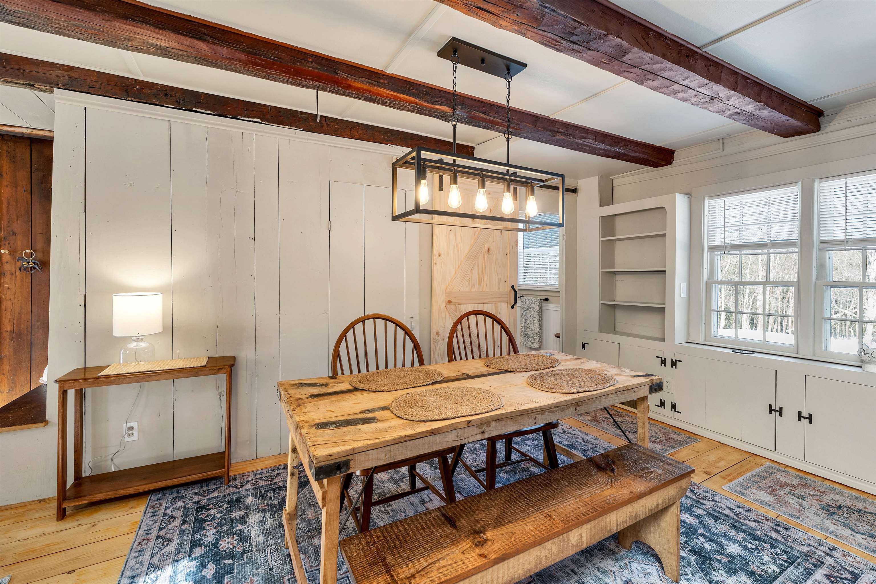 Sunapee, New Hampshire 03782, United States, 3 Bedrooms Bedrooms, ,2 BathroomsBathrooms,Residential,Active,2276