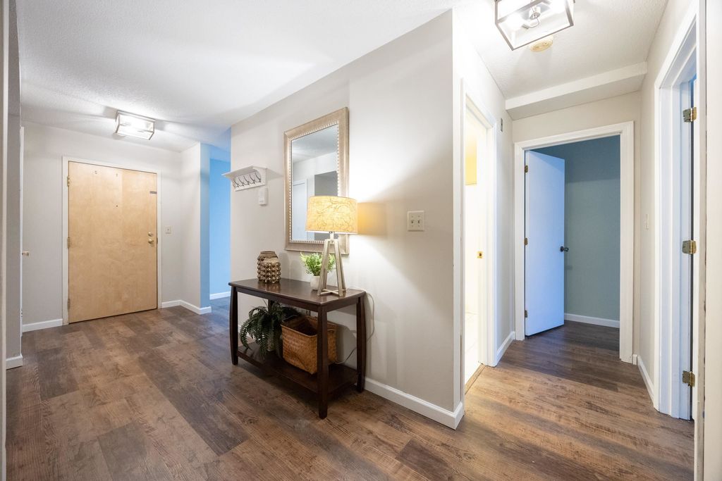 Photo of 5 Blackstone Drive #4, Nashua, NH 03063 (MLS # 5066556)