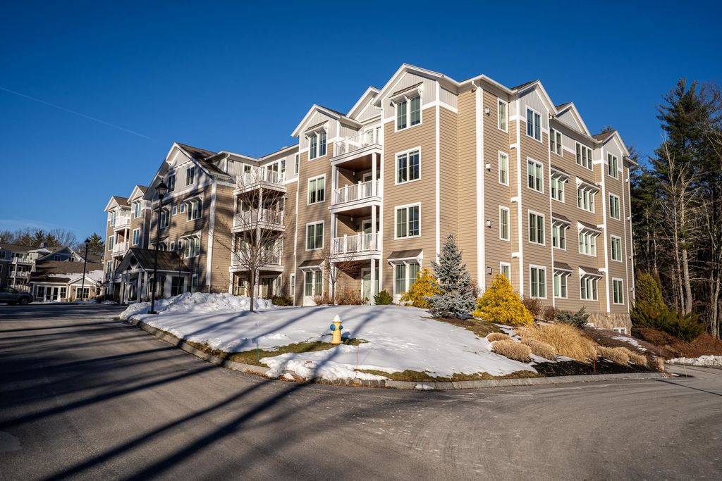 Photo of 7 Willey Creek Road #405, Exeter, NH 03833 (MLS # 5077745)