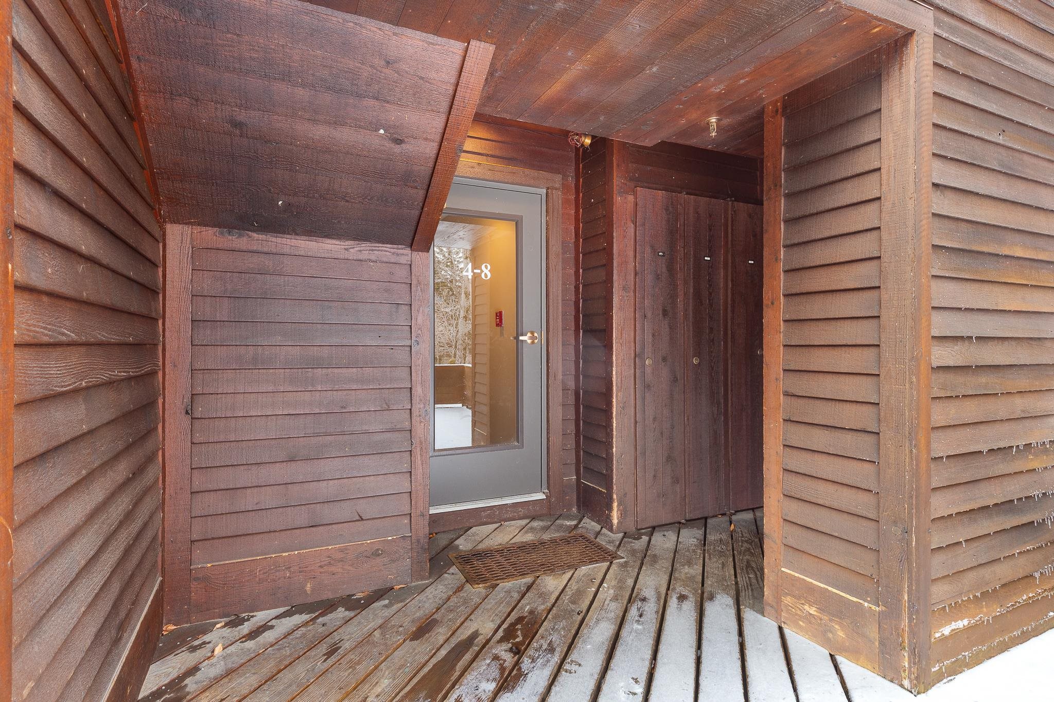 112 High Ridge Road D05