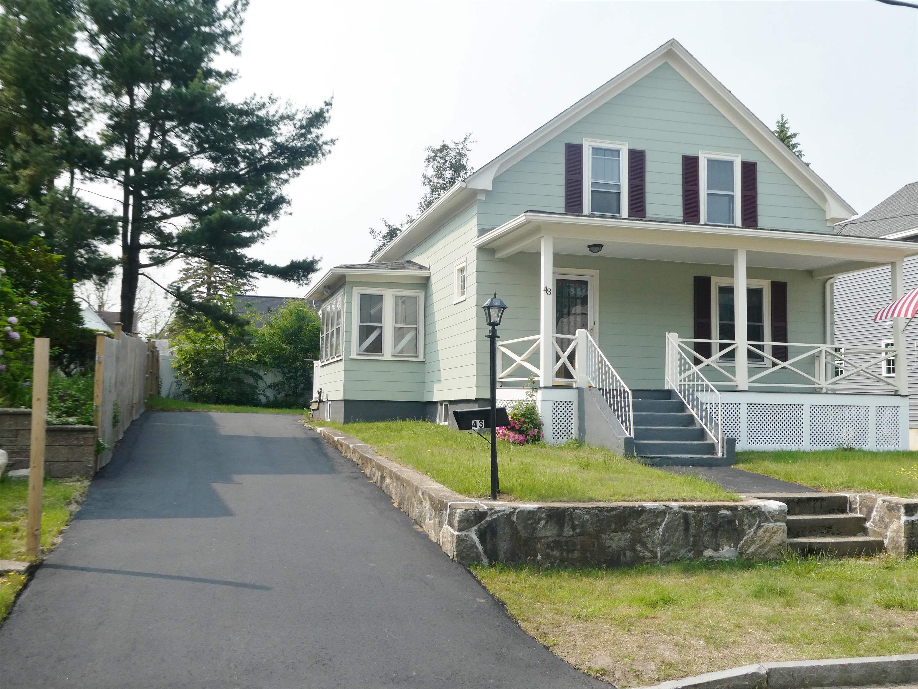 43 LONGWOOD Avenue