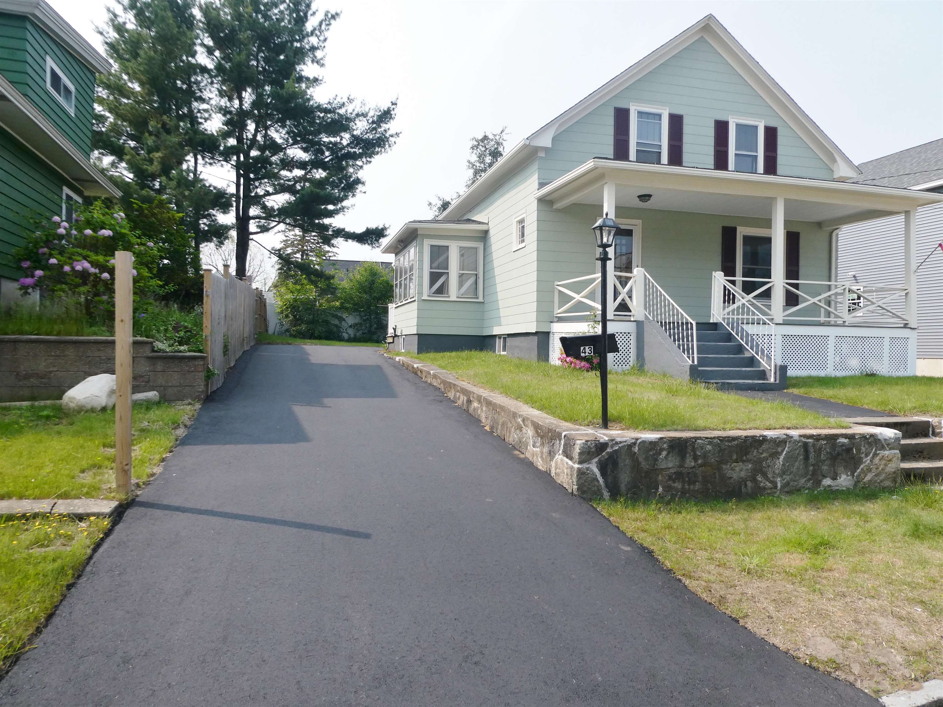 43 LONGWOOD Avenue