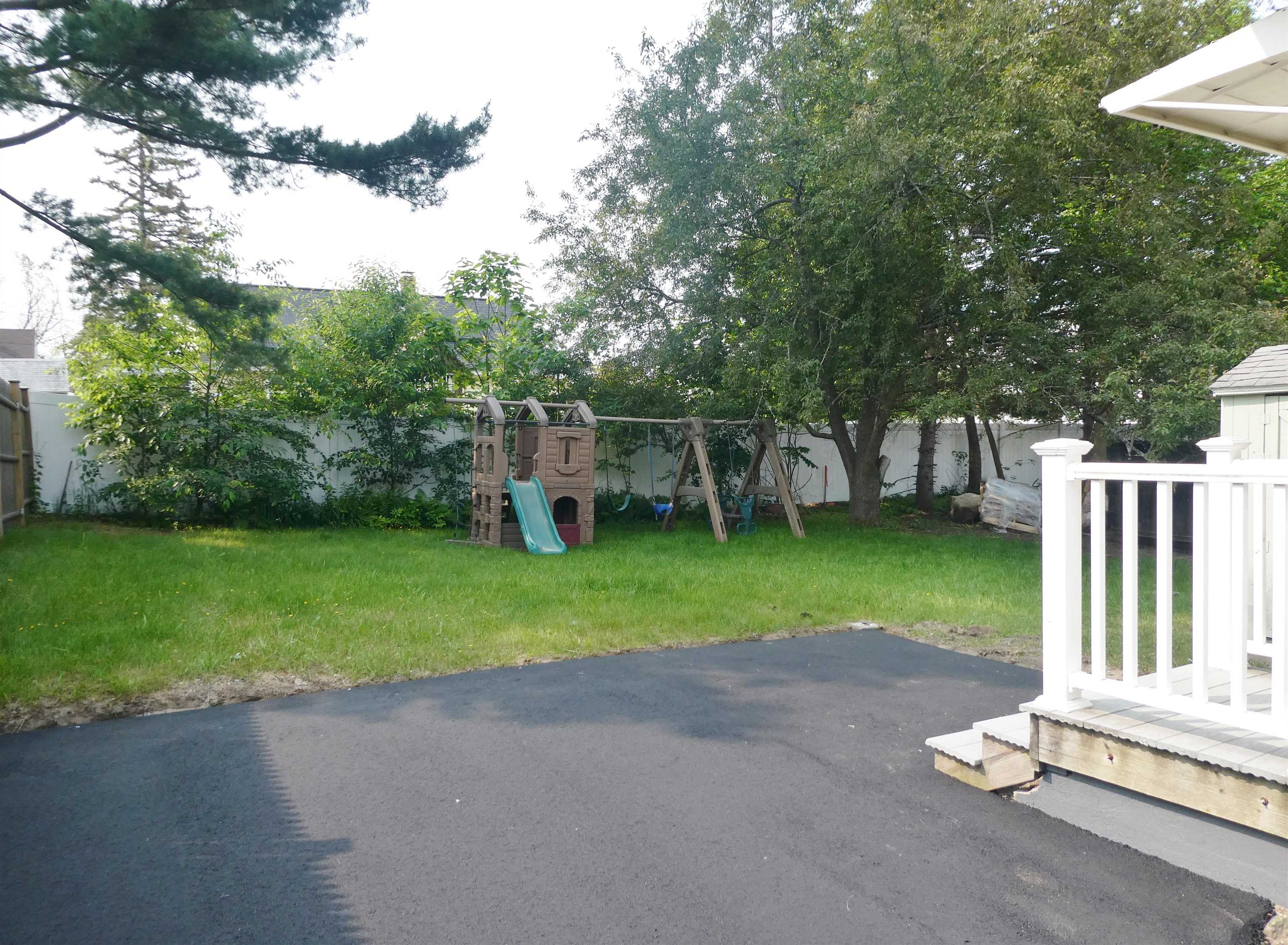 43 LONGWOOD Avenue