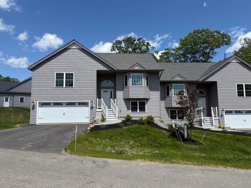 Photo of 60 Sunset Ridge #60A, Epping, NH 03042 (MLS # 5083068)