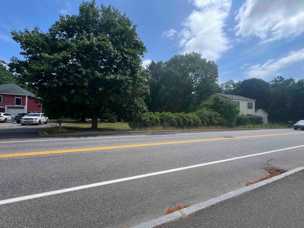 Photo of 168 Brock Street, Rochester, NH 03825 (MLS # 5051825)