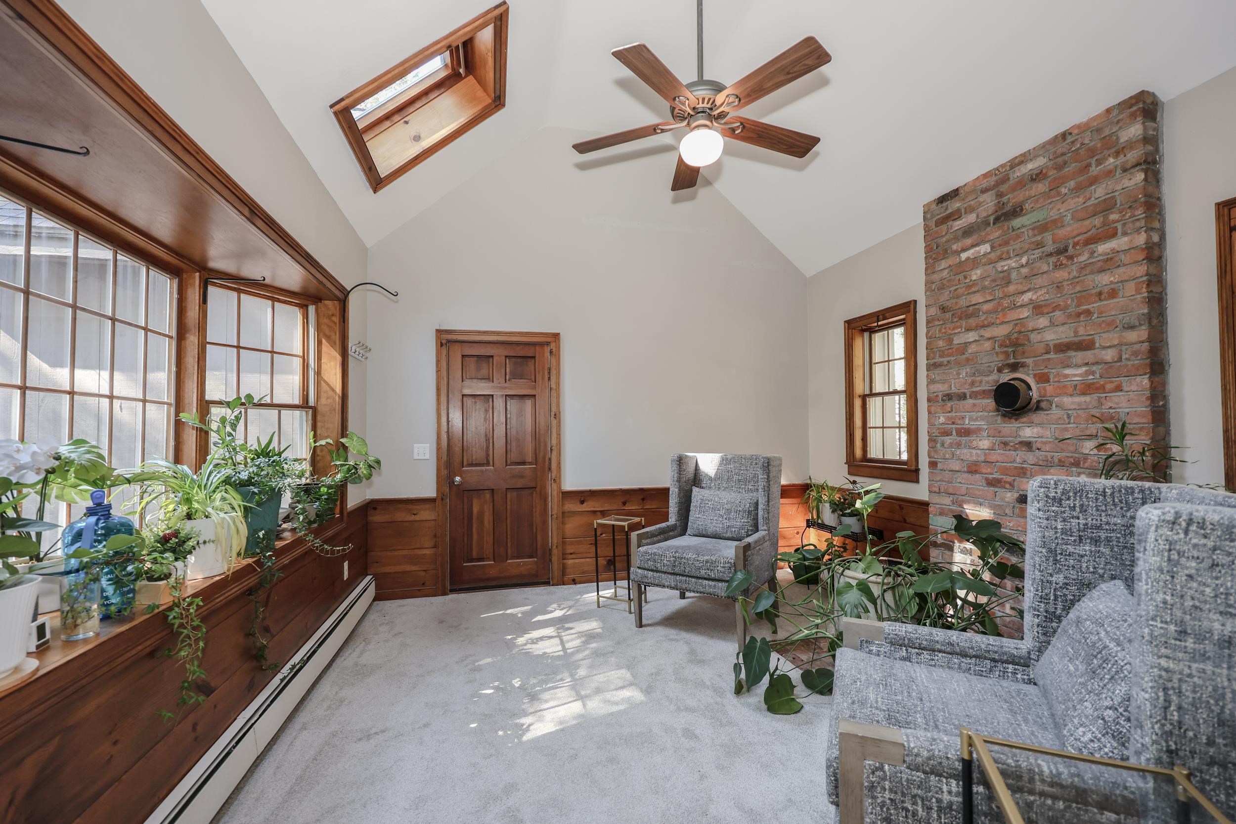 Dublin, New Hampshire 03444, United States, 3 Bedrooms Bedrooms, ,3 BathroomsBathrooms,Residential,Active,218976