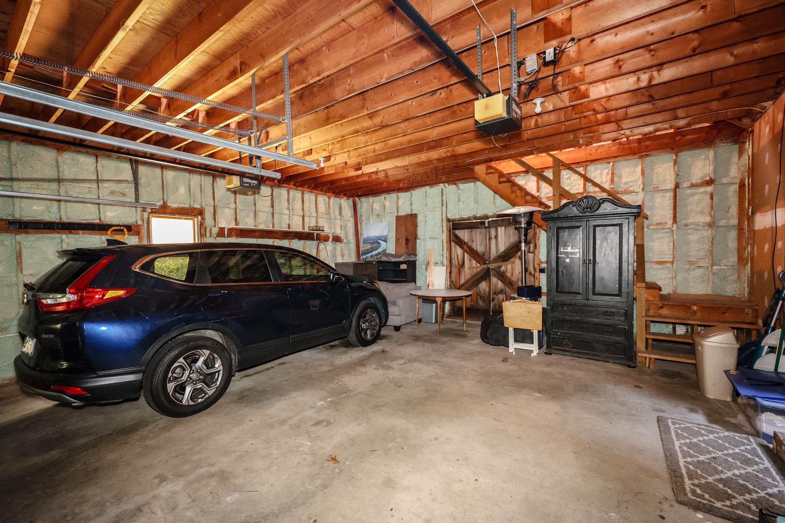 Dublin, New Hampshire 03444, United States, 3 Bedrooms Bedrooms, ,3 BathroomsBathrooms,Residential,Active,218976