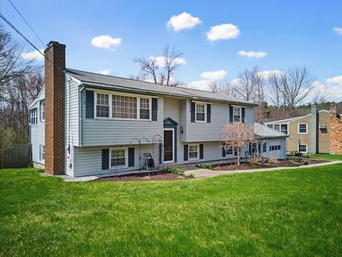 11 Whitehall Terrace Hooksett NH 03106
