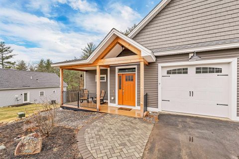 Photo of 7 John Hardie Way, Chichester, NH 03234 (MLS # 5033634)