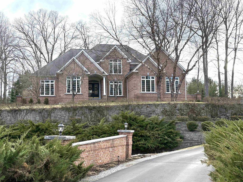 Photo of 60 Riddle Drive, Bedford, NH 03110 (MLS # 5083428)