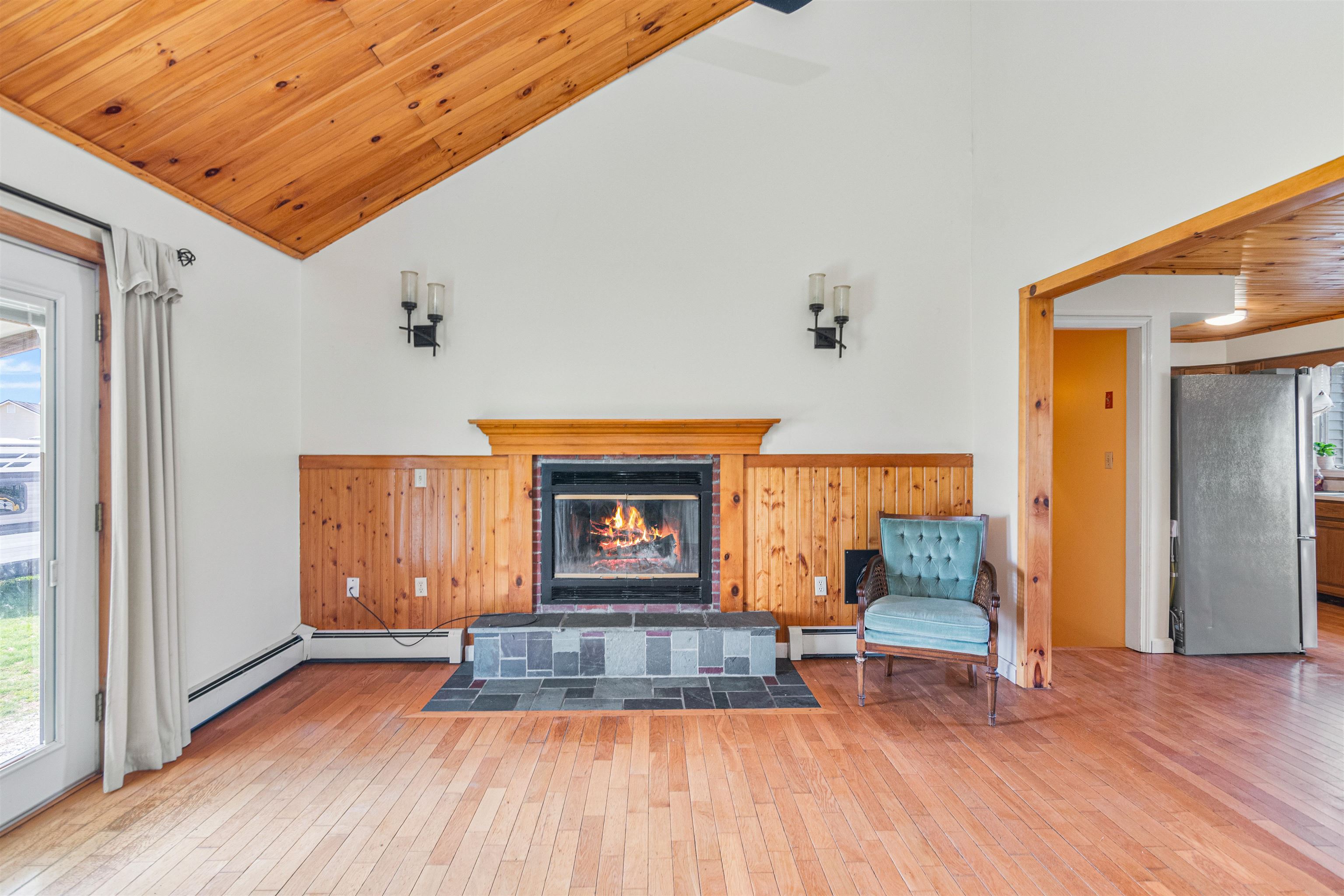 351 Lakewood Drive