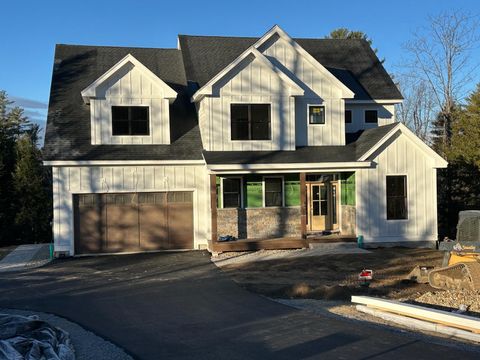 Photo of 18 Solace Pointe Road, Meredith, NH 03253 (MLS # 5042917)