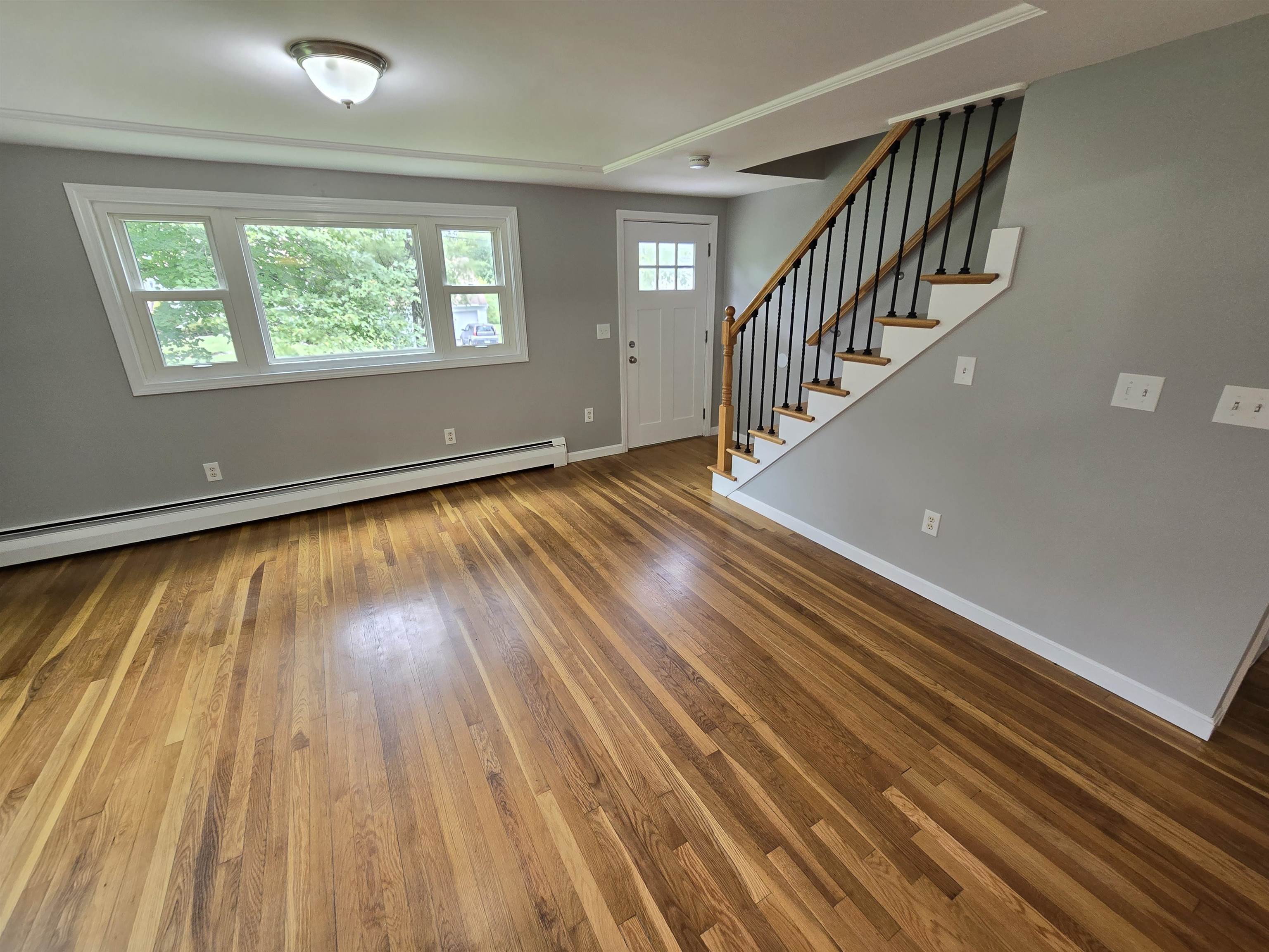 7 Loretta Avenue