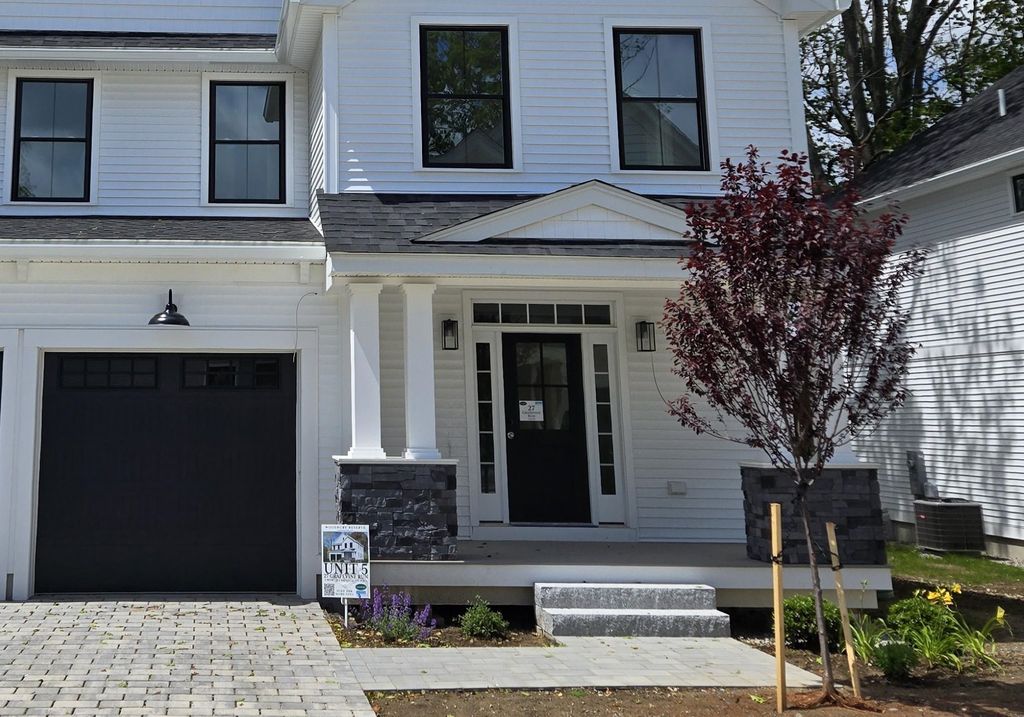 Photo of 5 Woodbury Reserve #5, Portsmouth, NH 03801 (MLS # 5026279)