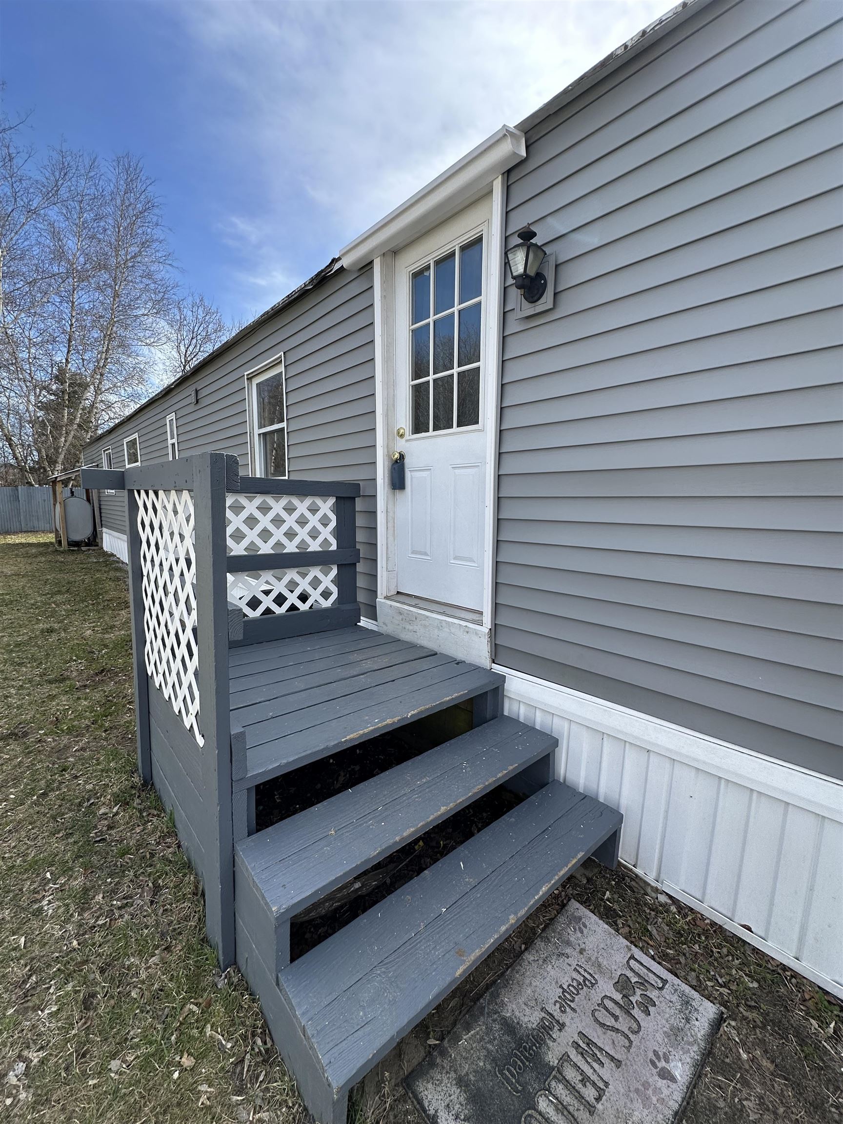 89 Pecor Avenue