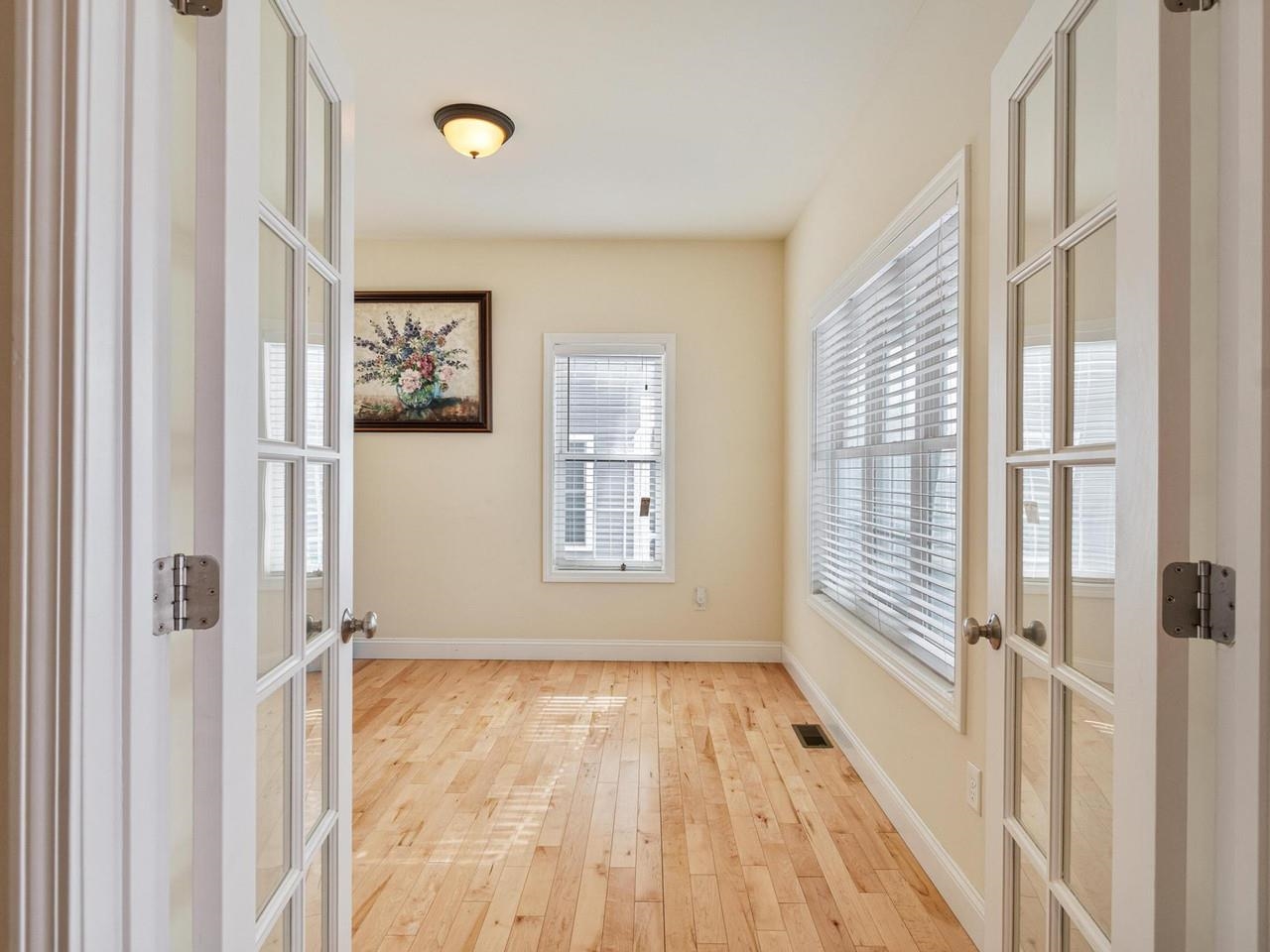 35 Sommerfield Avenue