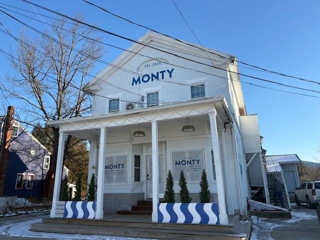 Photo 1 of 14 — 3892 Us Route 7, Pittsford, VT 05733
